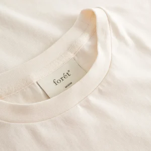 forét T-Shirts | HIDEAWAY T-SHIRT - CLOUD/GREEN